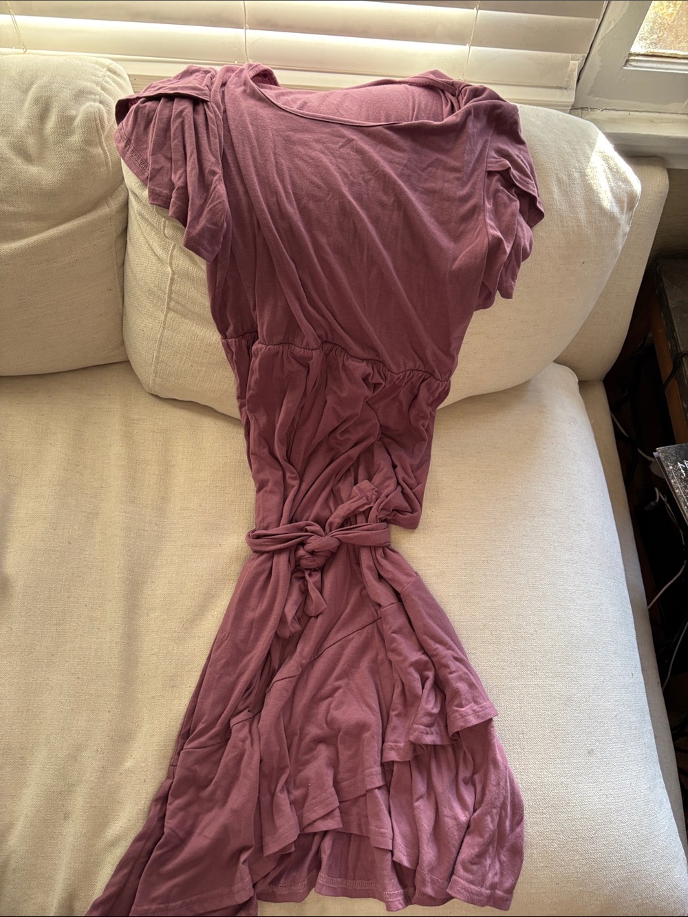 Women’s Mauve Tie-Waist Ruffle Dress